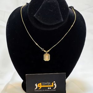 Glamourous of Gold Chain Necklace