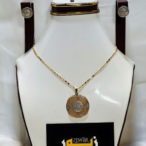 Gold Plated Cute Look Necklace Set