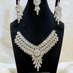 Silver Jewelry Set with Stonework