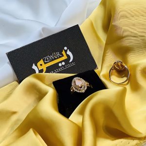 Elegant Gold Ring with Pink Stone