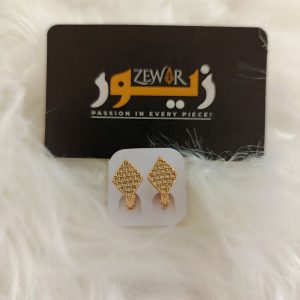 Gold Diamond Stud Earrings