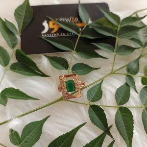 Green Square Gold Ring